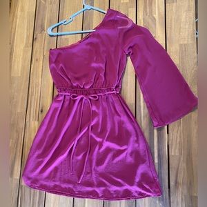 Only worn a few times. Great for a date night! Brandy color.